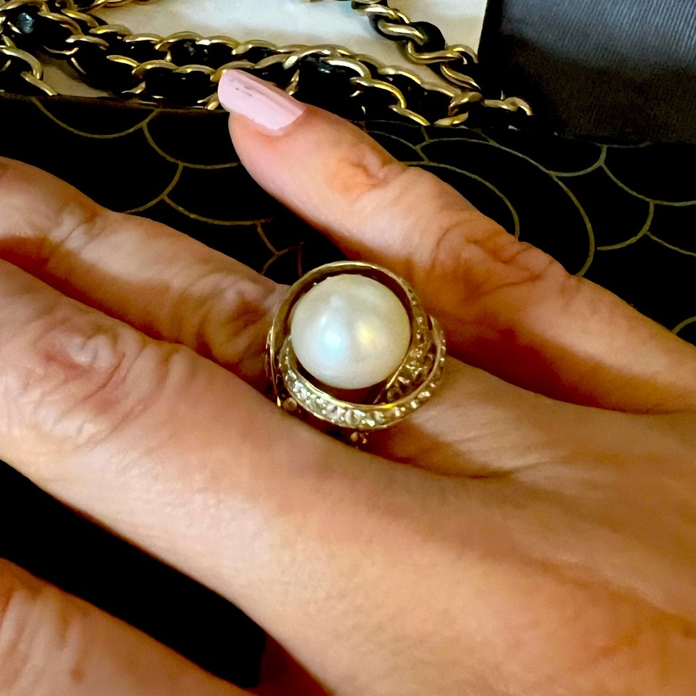 Cream FW Pearl Ring Gold Vermeil size 5.75 with White Topaz